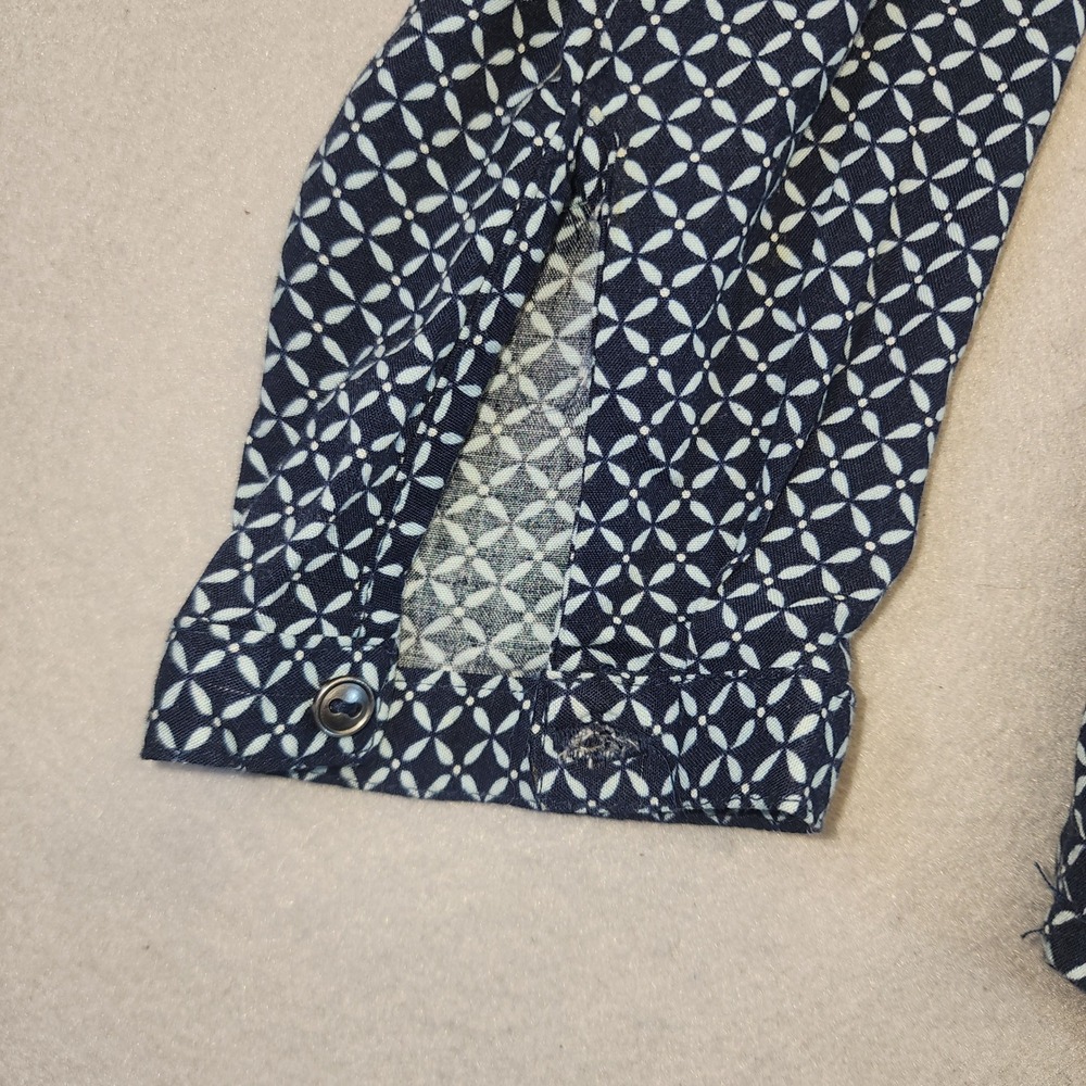 Yessica C&A Navy Geometric Print Roll Tab Sleeve Viscose Blouse Top Womens 38/40 - Picture 8 of 16